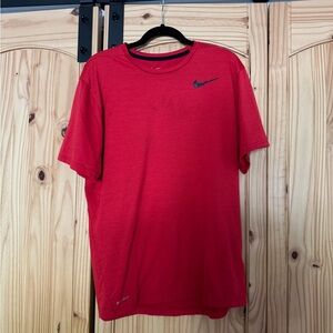 Nike Men's Short Sleeve Red Tee